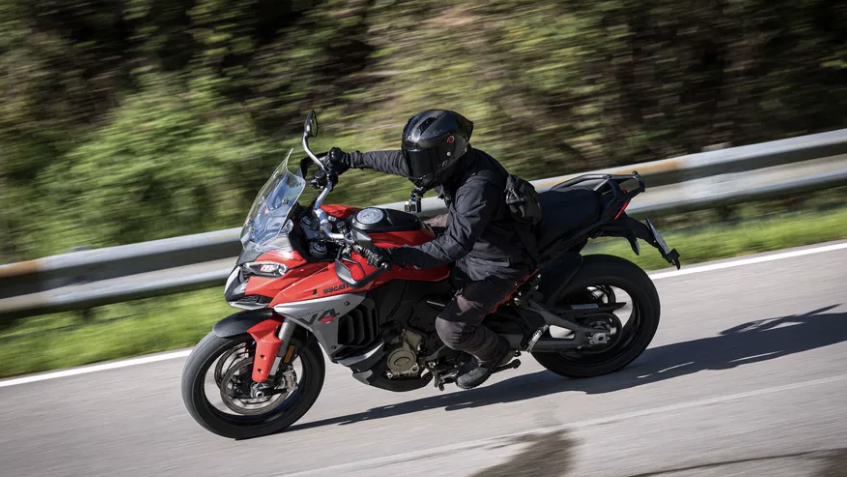 Ducati Multistrada V4 S